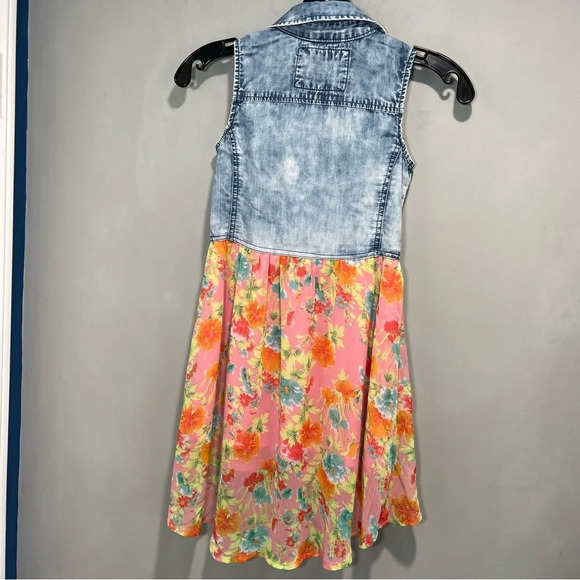 Girls Guess Denim With Flowy Bottom Dress Size S (7/8) - Picture 4 of 8